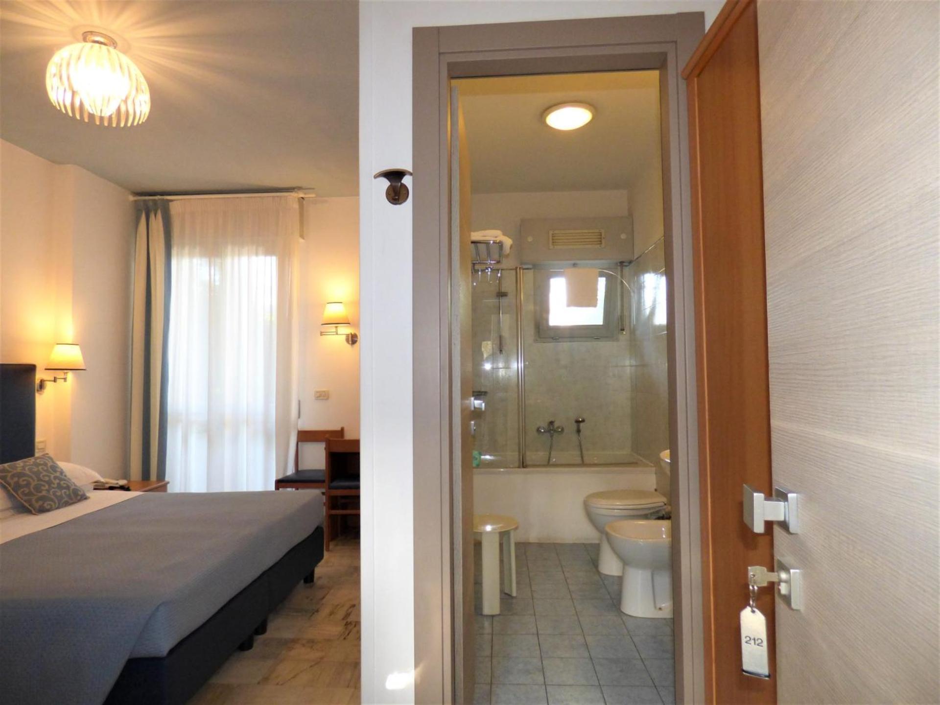 Hotel Giulio Cesare شينكْوالي المظهر الخارجي الصورة