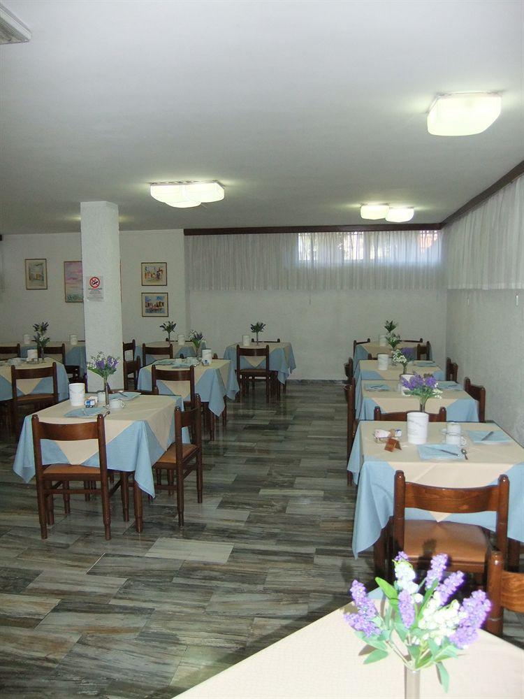 Hotel Giulio Cesare شينكْوالي المظهر الخارجي الصورة